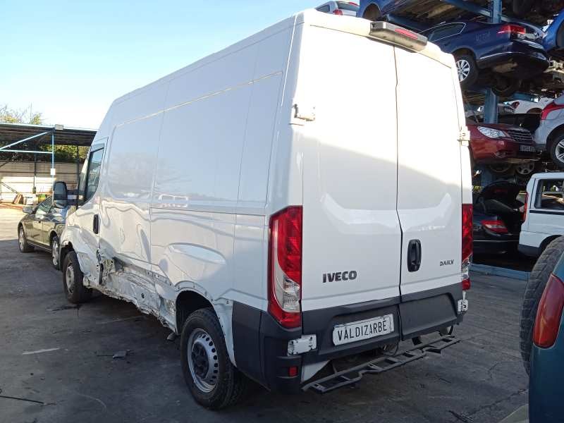 iveco daily conf. paquetería (sommer) del año 2016