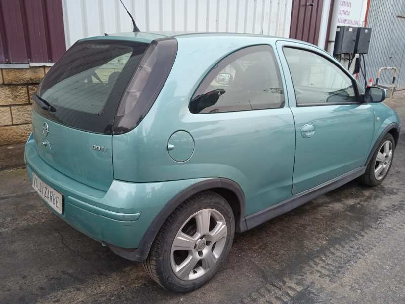 opel corsa c del año 2005