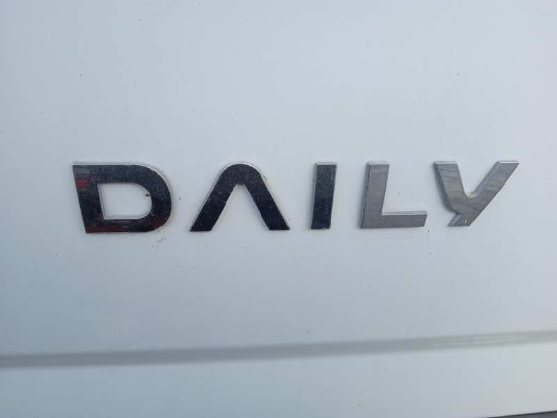 iveco daily conf. paquetería (sommer) del año 2016