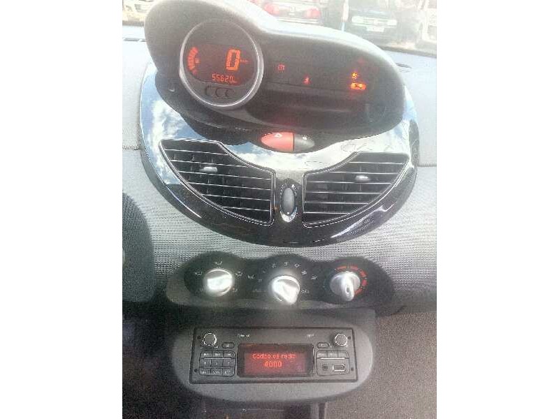 renault twingo del año 2014
