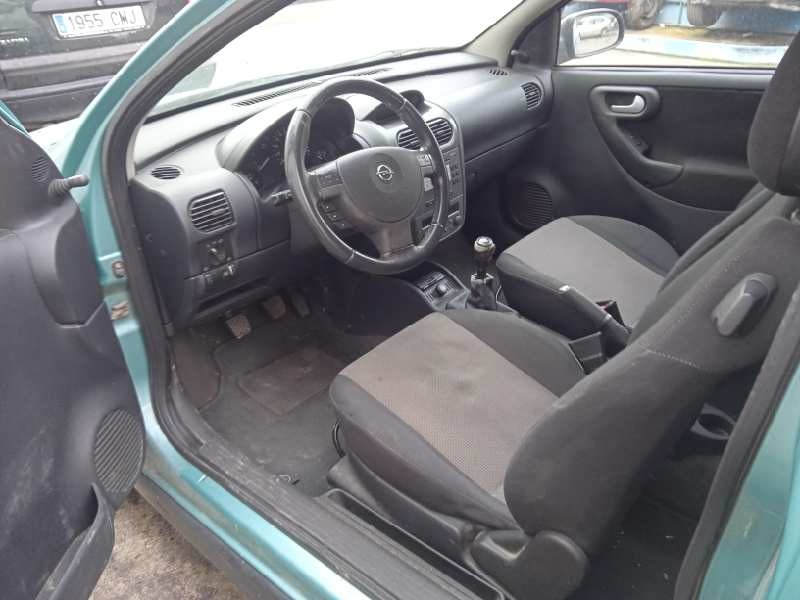opel corsa c del año 2005