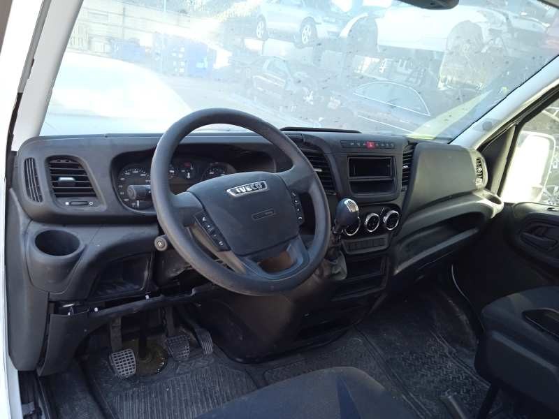 iveco daily conf. paquetería (sommer) del año 2016