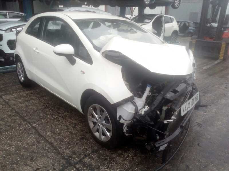 kia rio del año 2014