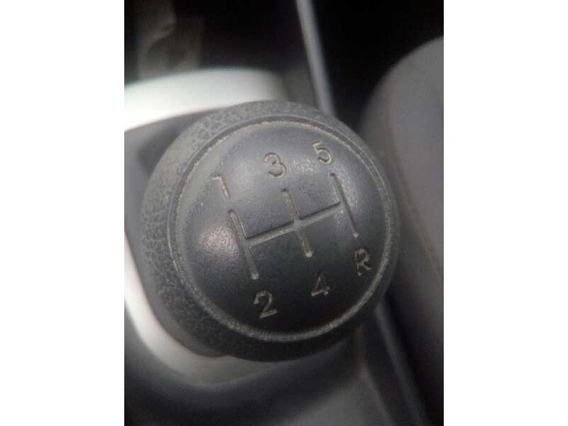 kia rio del año 2014