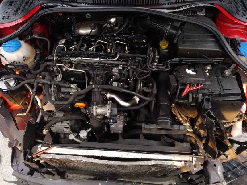 seat ibiza (6j5) del año 2013