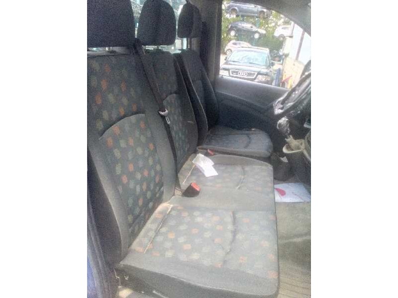 mercedes-benz vito (w639) basic, combi del año 2004