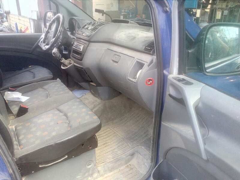 mercedes-benz vito (w639) basic, combi del año 2004