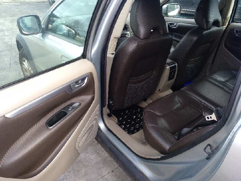 volvo xc70 del año 2007