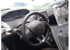 peugeot 208 del año 2017 2