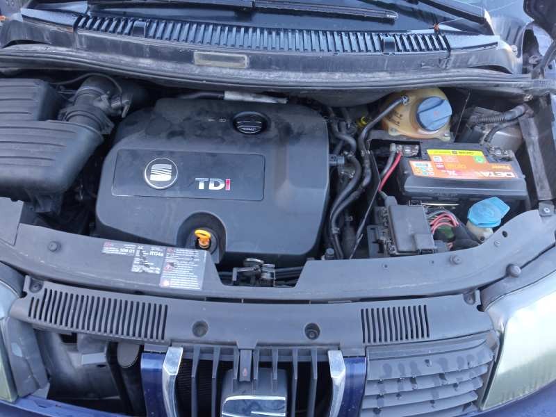 seat alhambra (7v9) del año 2002