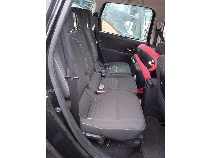 renault scenic iii del año 2016