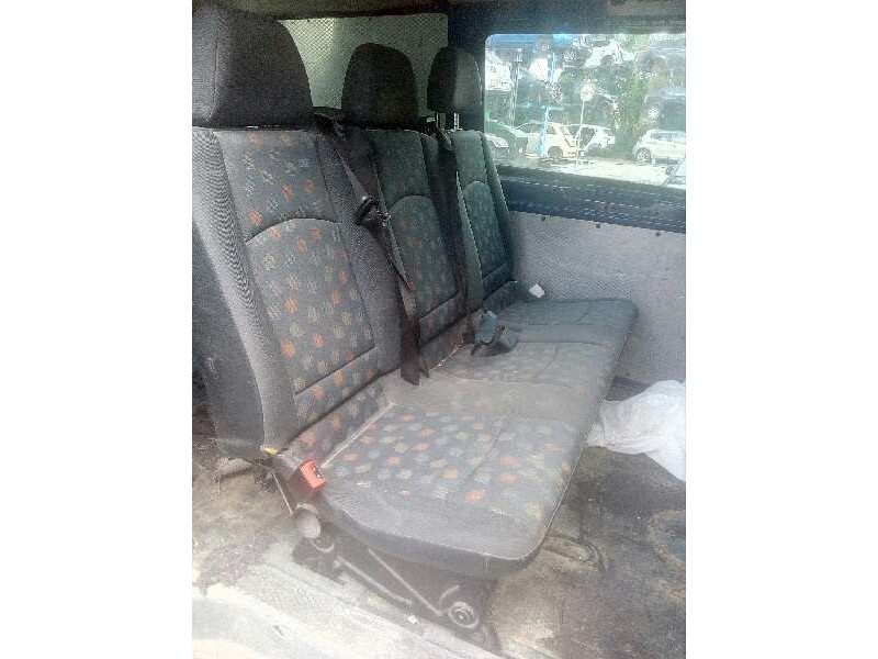 mercedes-benz vito (w639) basic, combi del año 2004