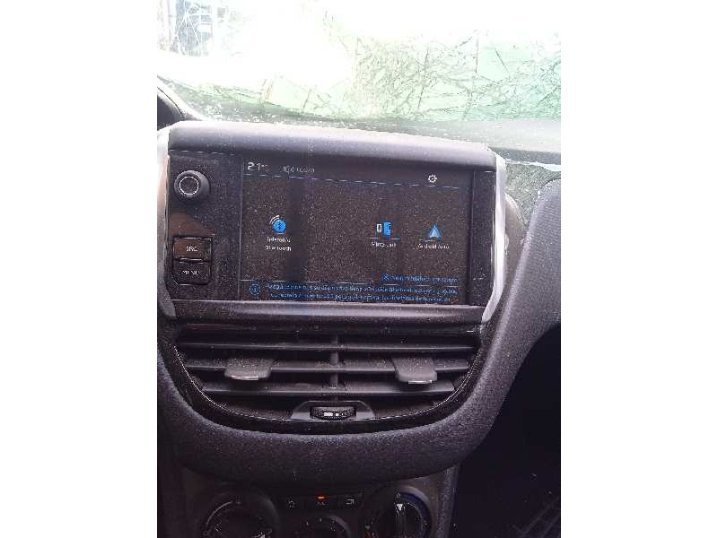 peugeot 208 del año 2017