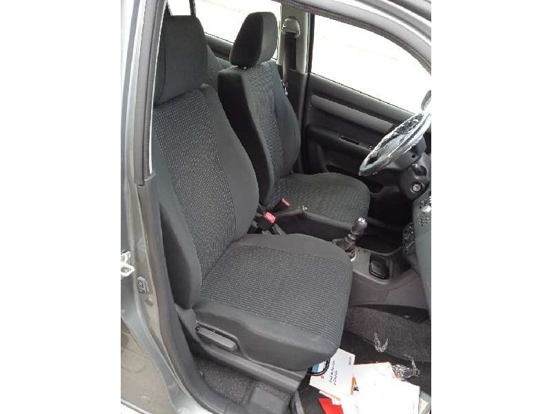 suzuki swift berlina (mz) del año 2005