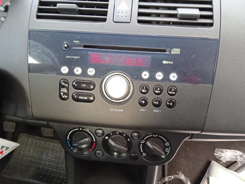 suzuki swift berlina (mz) del año 2005