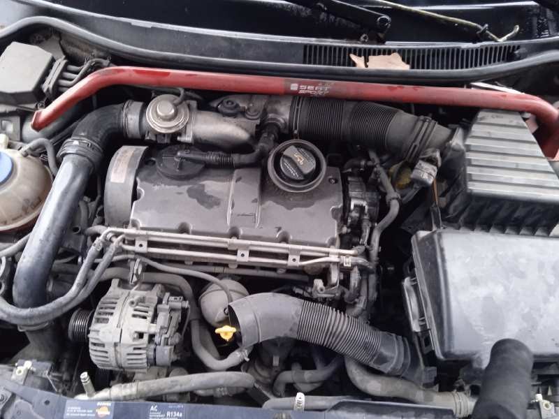 seat ibiza (6l1) del año 2002
