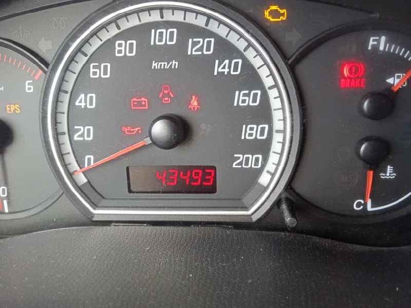 suzuki swift berlina (mz) del año 2005