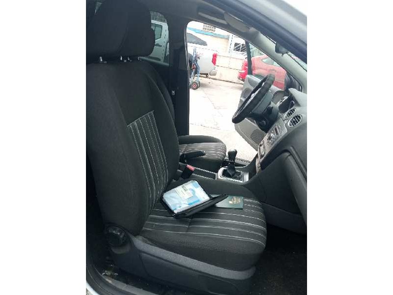 ford focus turnier (cb4) del año 2008