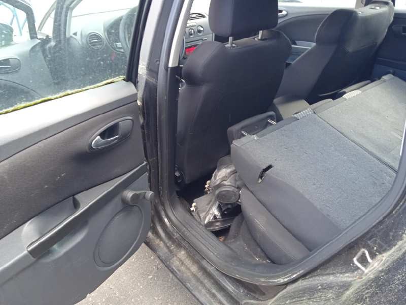 seat leon (1p1) del año 2010