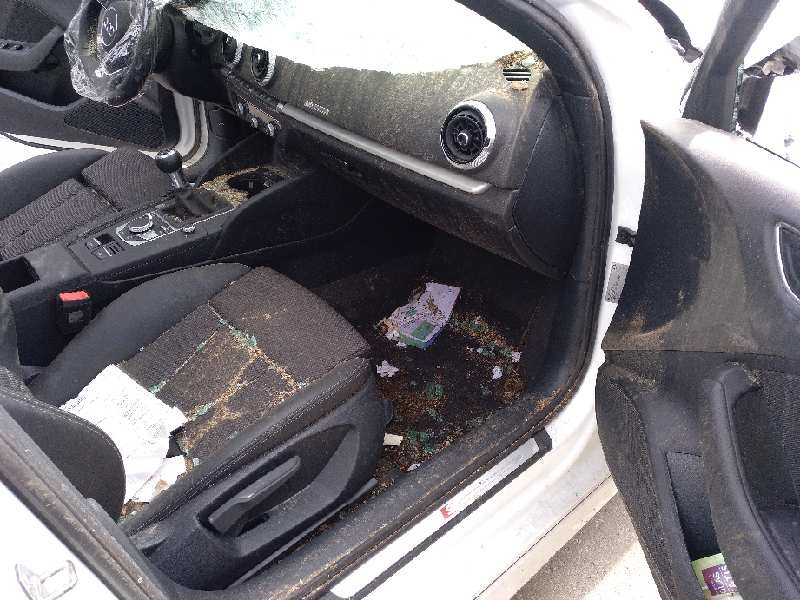 audi a3 sedán (8vm) del año 2019