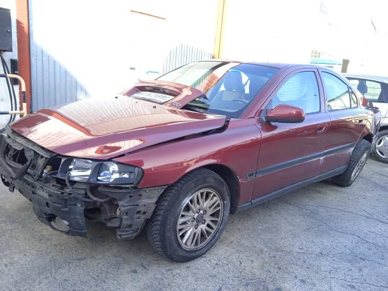 volvo s60 berlina del año 2003