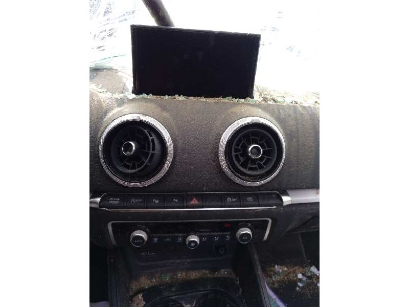 audi a3 sedán (8vm) del año 2019