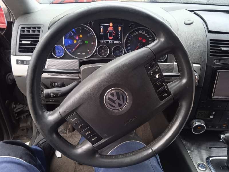 volkswagen touareg (7la) del año 2004