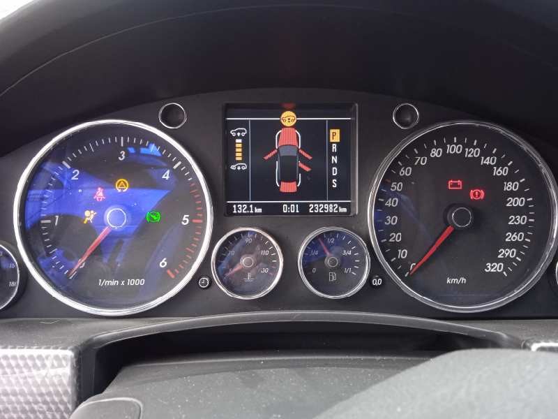 volkswagen touareg (7la) del año 2004