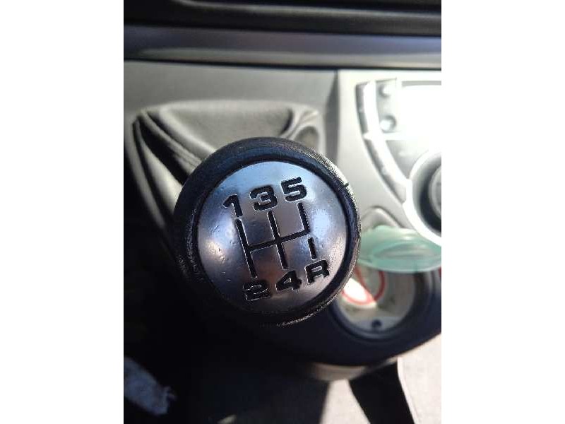 peugeot 807 del año 2005