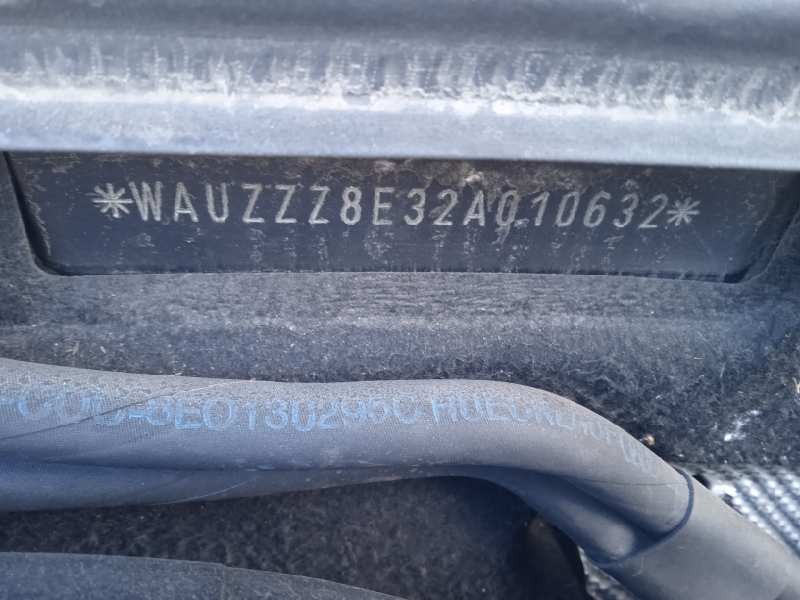 audi a4 berlina (8e) del año 2001