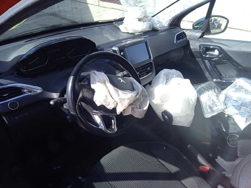 peugeot 208 del año 2018