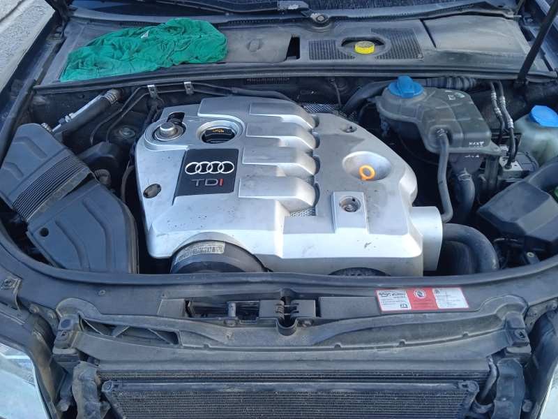 audi a4 berlina (8e) del año 2001