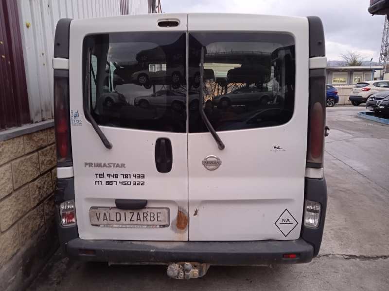 nissan primastar (x83) del año 2006