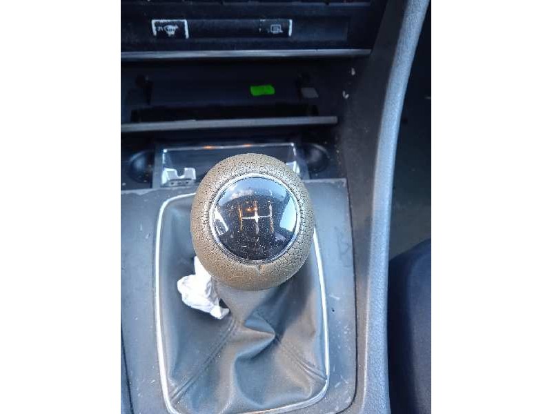 audi a4 berlina (8e) del año 2001