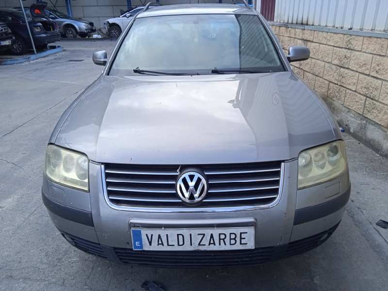 volkswagen passat variant (3b6) del año 2003