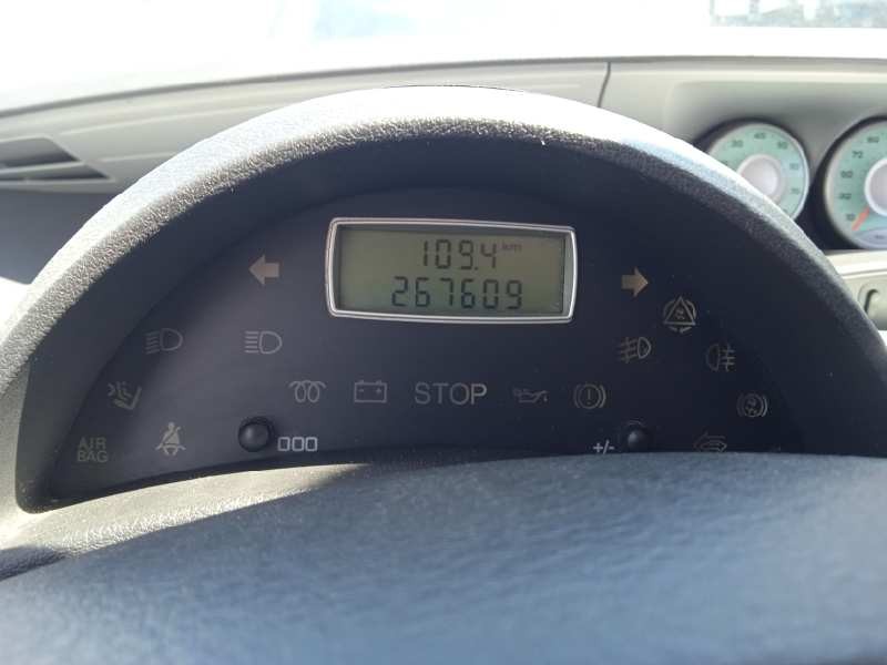 peugeot 807 del año 2005