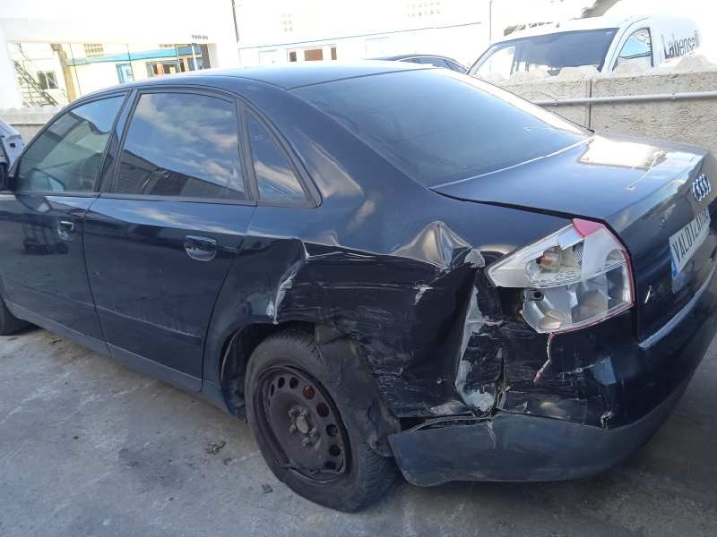 audi a4 berlina (8e) del año 2001