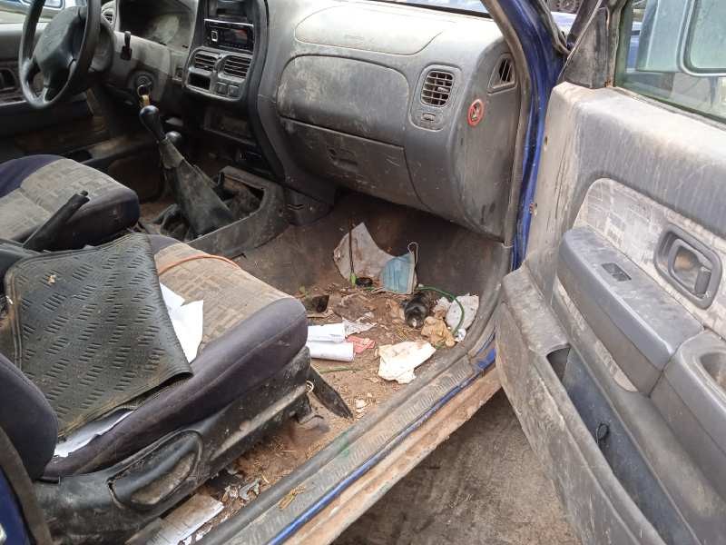 nissan pick-up (d22) del año 2000