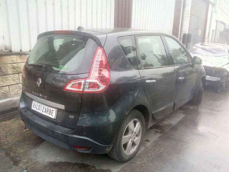 renault scenic iii del año 2011