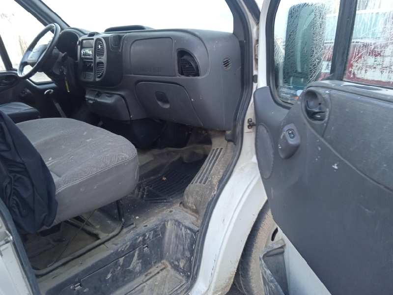 ford transit caja cerrada, corta (fy) (2000 =>) del año 2005