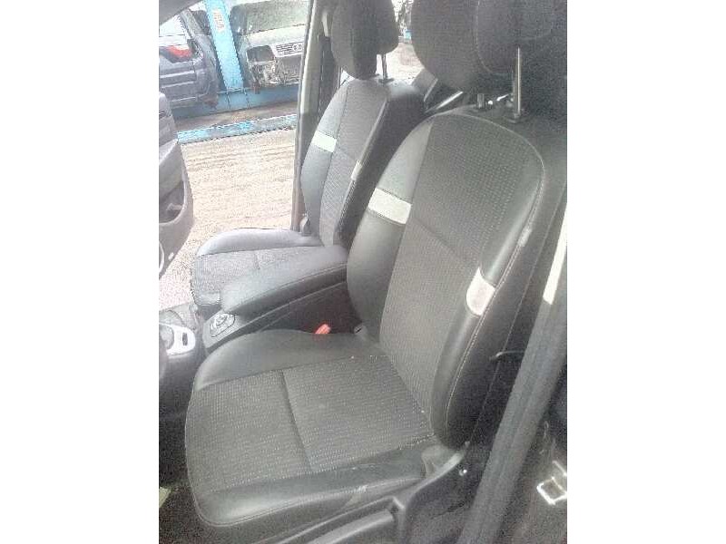 renault scenic iii del año 2011