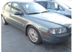 volvo s80 berlina del año 2001