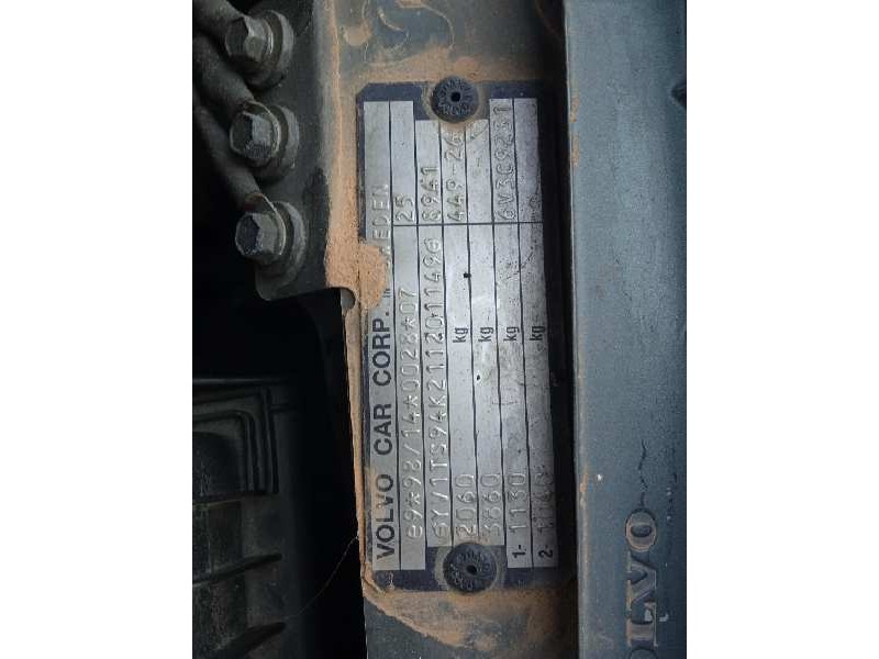 volvo s80 berlina del año 2001