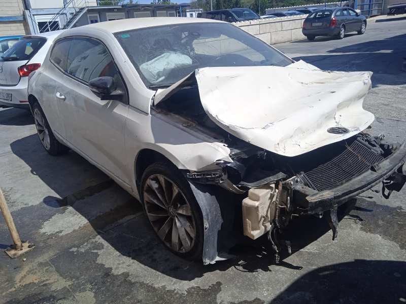 volkswagen scirocco (137) del año 2009