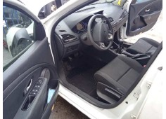 renault megane iii berlina 5 p del año 2011 2