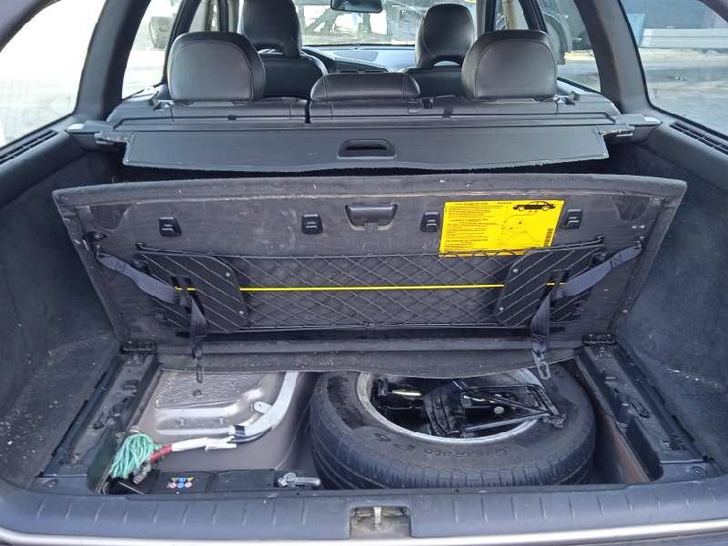 volvo v70 familiar del año 2003