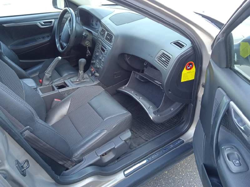 volvo v70 familiar del año 2003