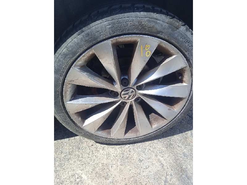 volkswagen scirocco (137) del año 2009