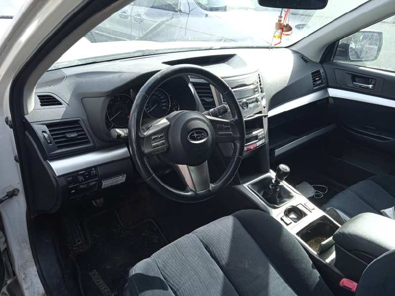 subaru legacy lim. b14 del año 2011