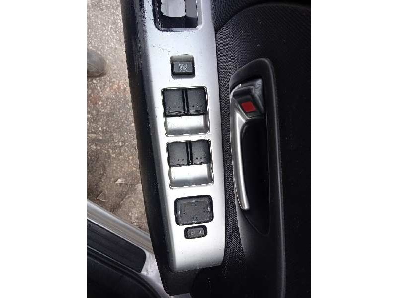 mazda 5 berl. (cr) del año 2006